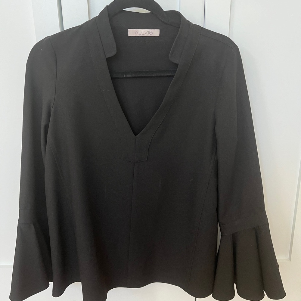 Beautiful blouse size S